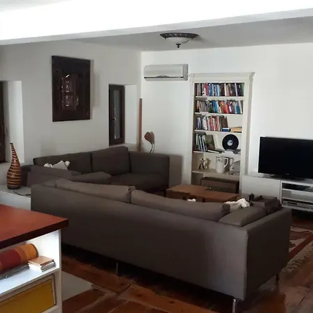 Old Town Apartman *
