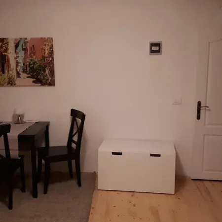 Old Town Apartman